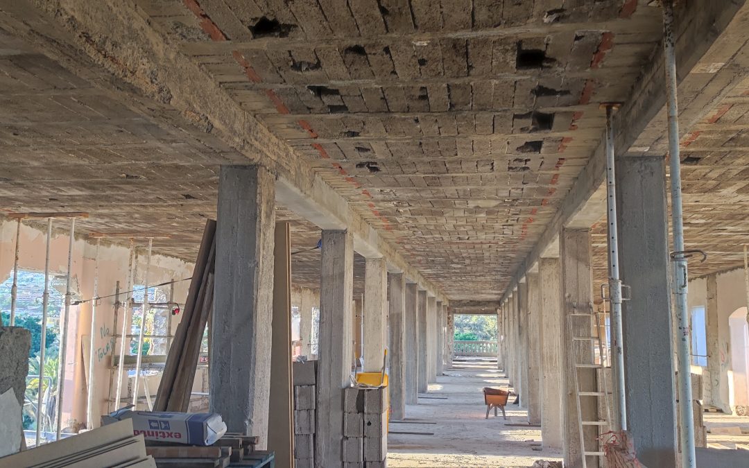 Limpieza con chorro de arena de estructuras de hormigón del Hotel Taoro